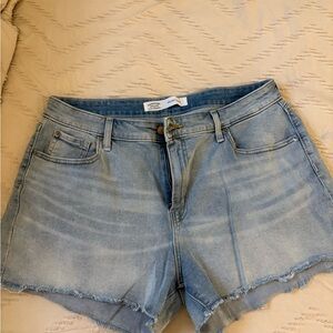 Women's Levi Denim Shorts